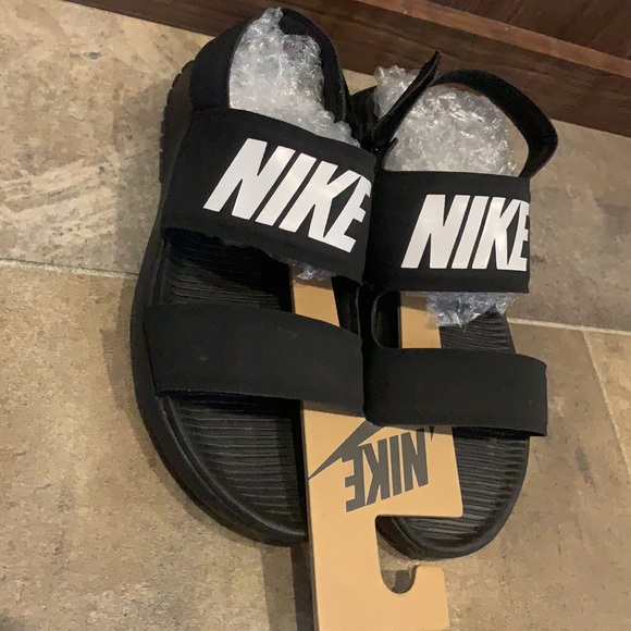 đź–¤Nike tanjun sandalsđź–¤ - Picture 3 of 8